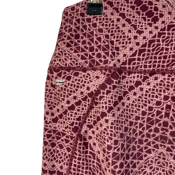 Fabletics Women's Pants Red Mesh Geometric Leggings Athletic Stretch Size XL - Picture 8 of 9